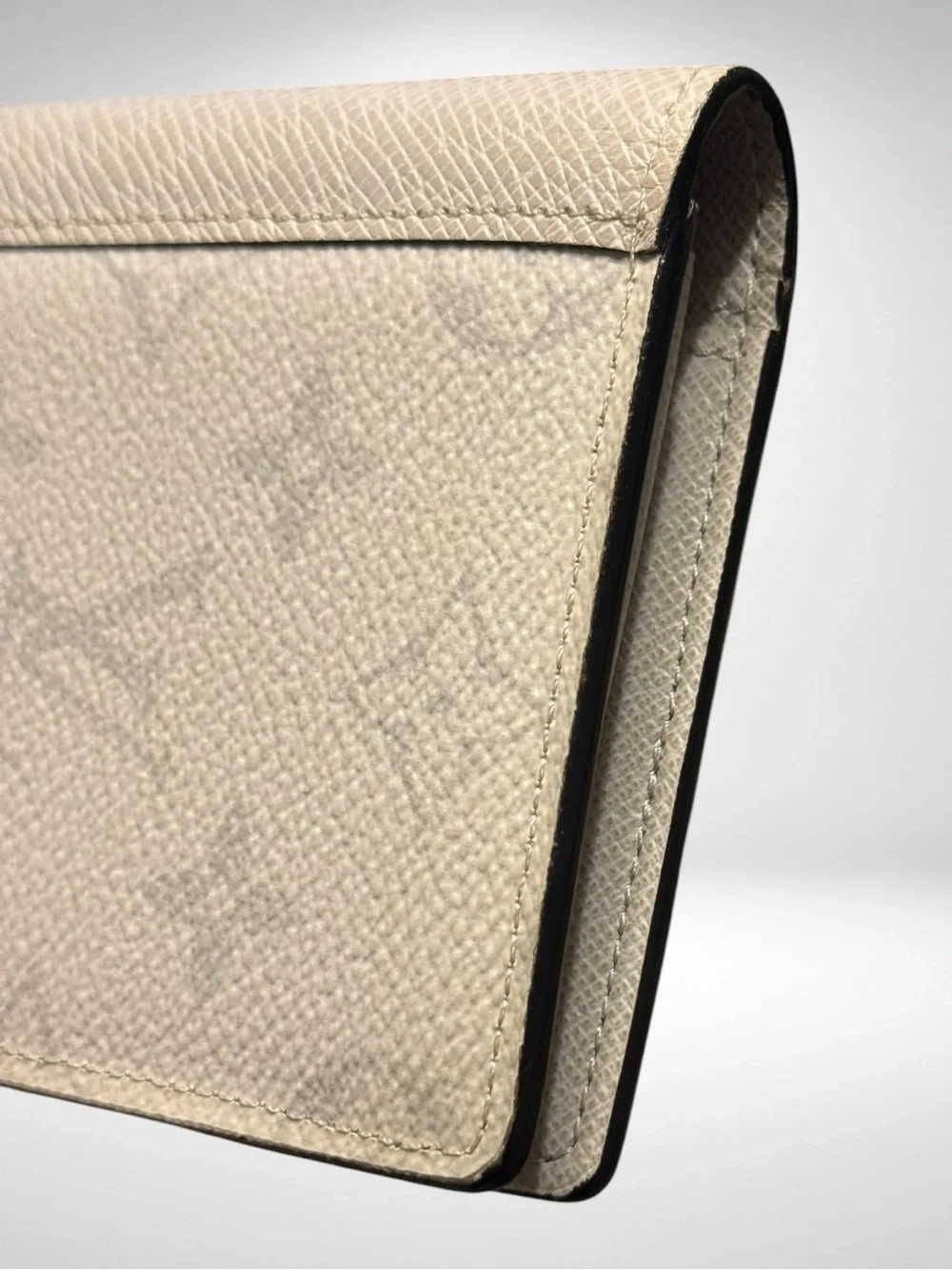 Louis Vuitton Brazza Wallet Monogram Antarctica Taiga White Bifold Dustbag Abloh